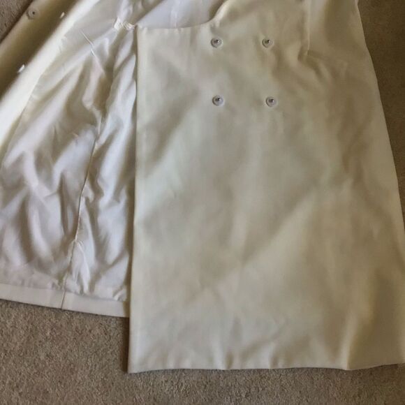 Gianni Bini Asymmetrical Crossover Snap Tux Blazer White Dress - Picture 5 of 10